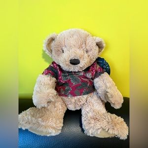 NWT🌟Holt Renfrew Holiday Bear （Limited Edition)